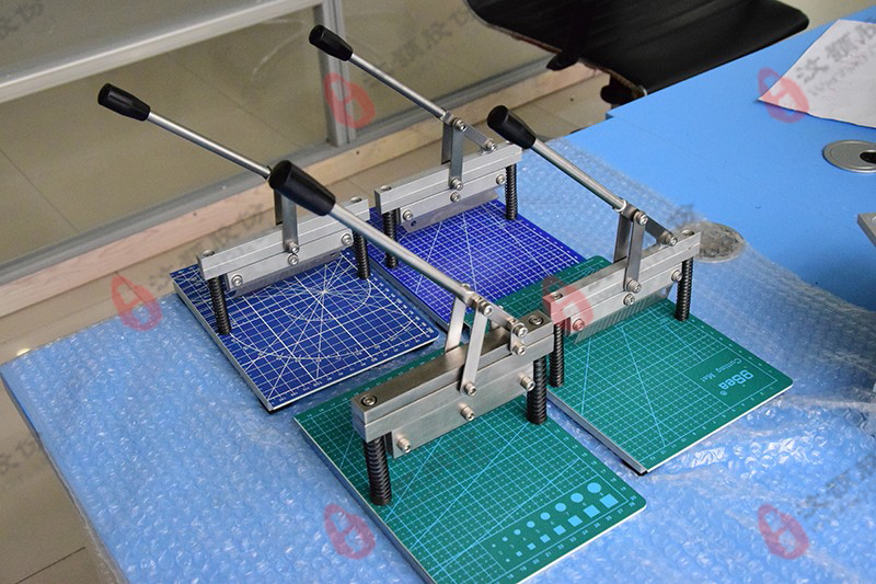 PDMS芯片切割機效果圖