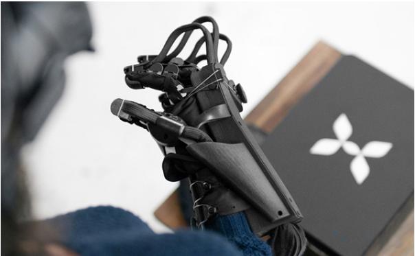 基于微流體技術的觸覺手套，讓虛擬世界的手擁有真實之感 - 汶顥股份