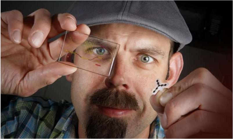 橡膠和塑料緊緊粘在一起微流體網絡 橡膠和塑料緊緊粘在一起微流體網絡