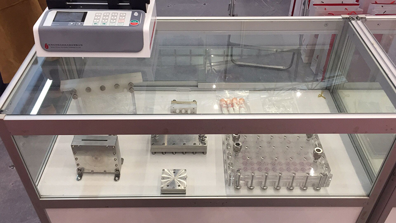 汶顥微反應器及注射泵展會現場圖