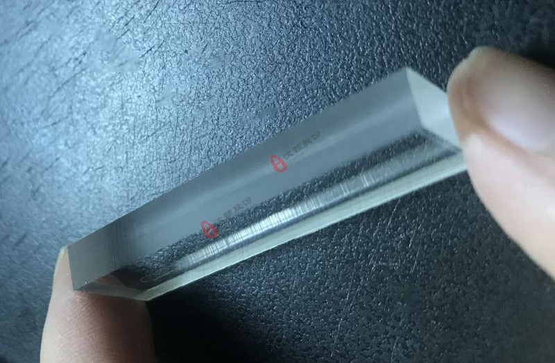 PDMS芯片邊緣切割效果圖2